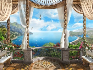 Красивый балкон с видом на бухту