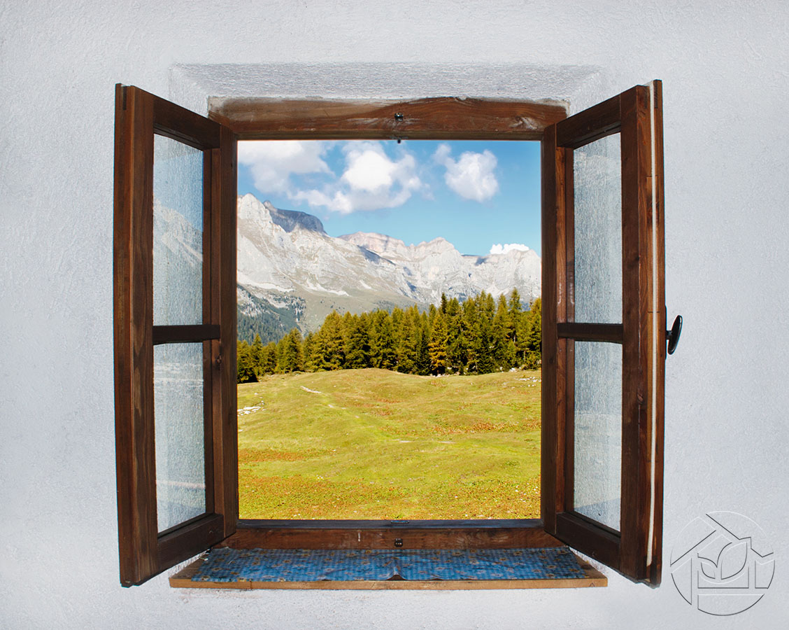 Картины Горы и холмы Вид из окна на хвойный лес с горами - арт 009013013  | Купить в интернет-магазине Фото в дом - Фото в дом