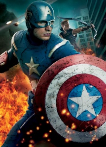 Капитан Америка в шлеме и Соколиный глаз в сражении