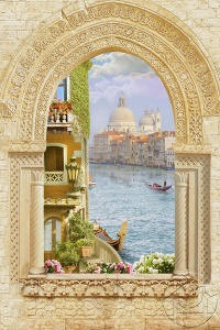 Красивая арка с видом на венецианский канал
