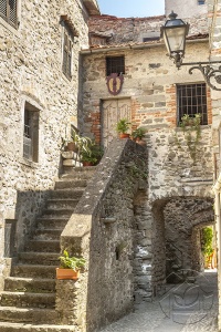 Старинная улочка в Италии