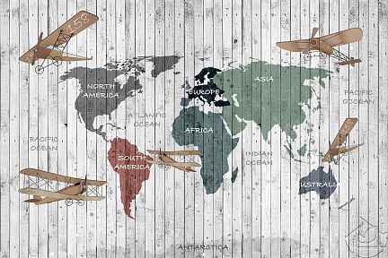 Карта мира на фоне деревянных досок