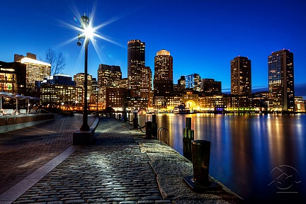 Бостон в ночных огнях